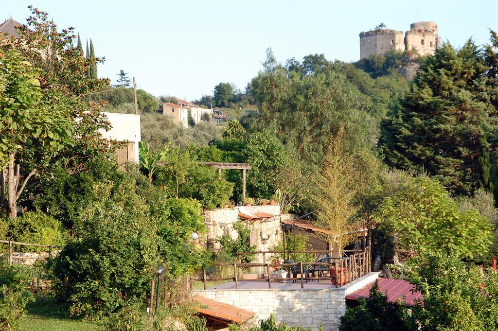 Agriturismo La Rocca Di Perti ฟีนาเลลีกูเร ภายนอก รูปภาพ