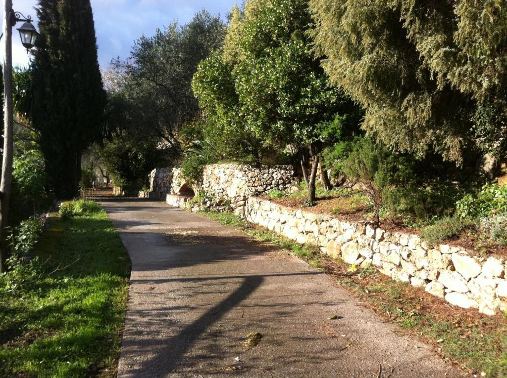 Agriturismo La Rocca Di Perti ฟีนาเลลีกูเร ภายนอก รูปภาพ